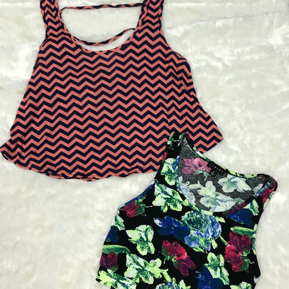 Set of two Back to School ready crop tops!